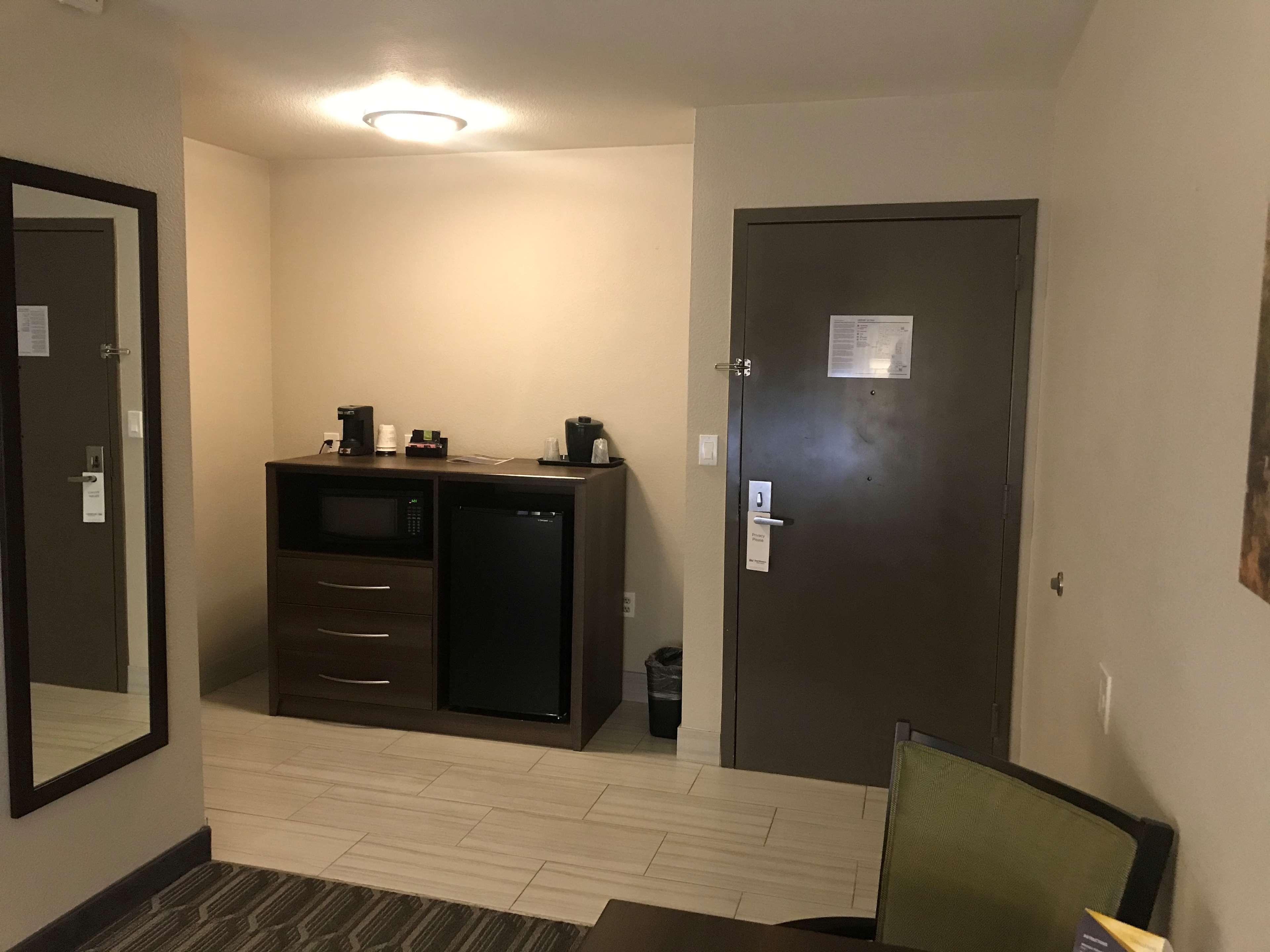 Best Western North Phoenix Hotel Exterior photo