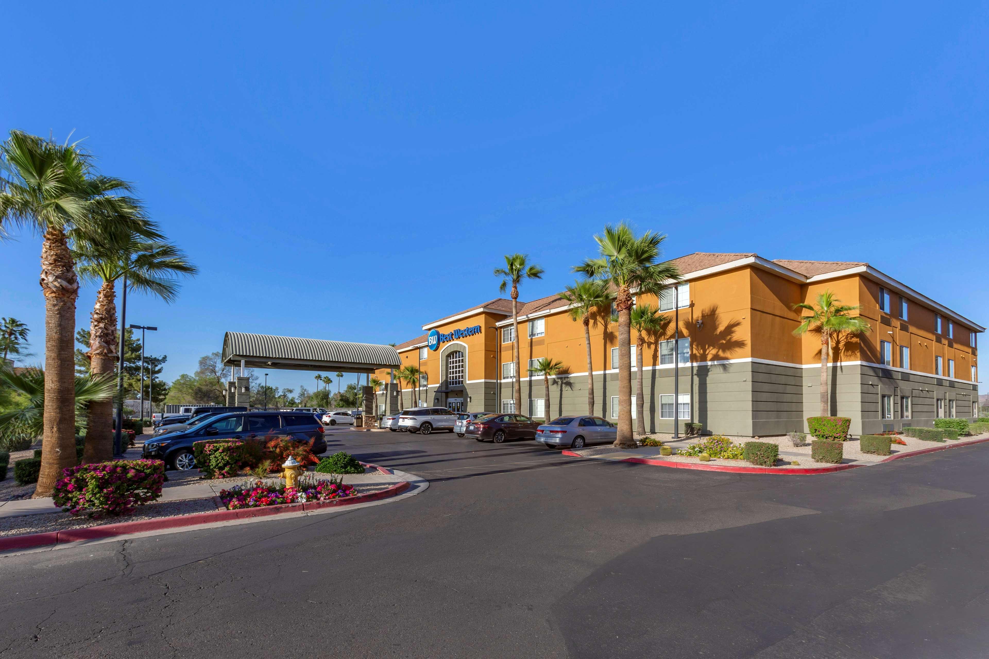 Best Western North Phoenix Hotel Exterior photo