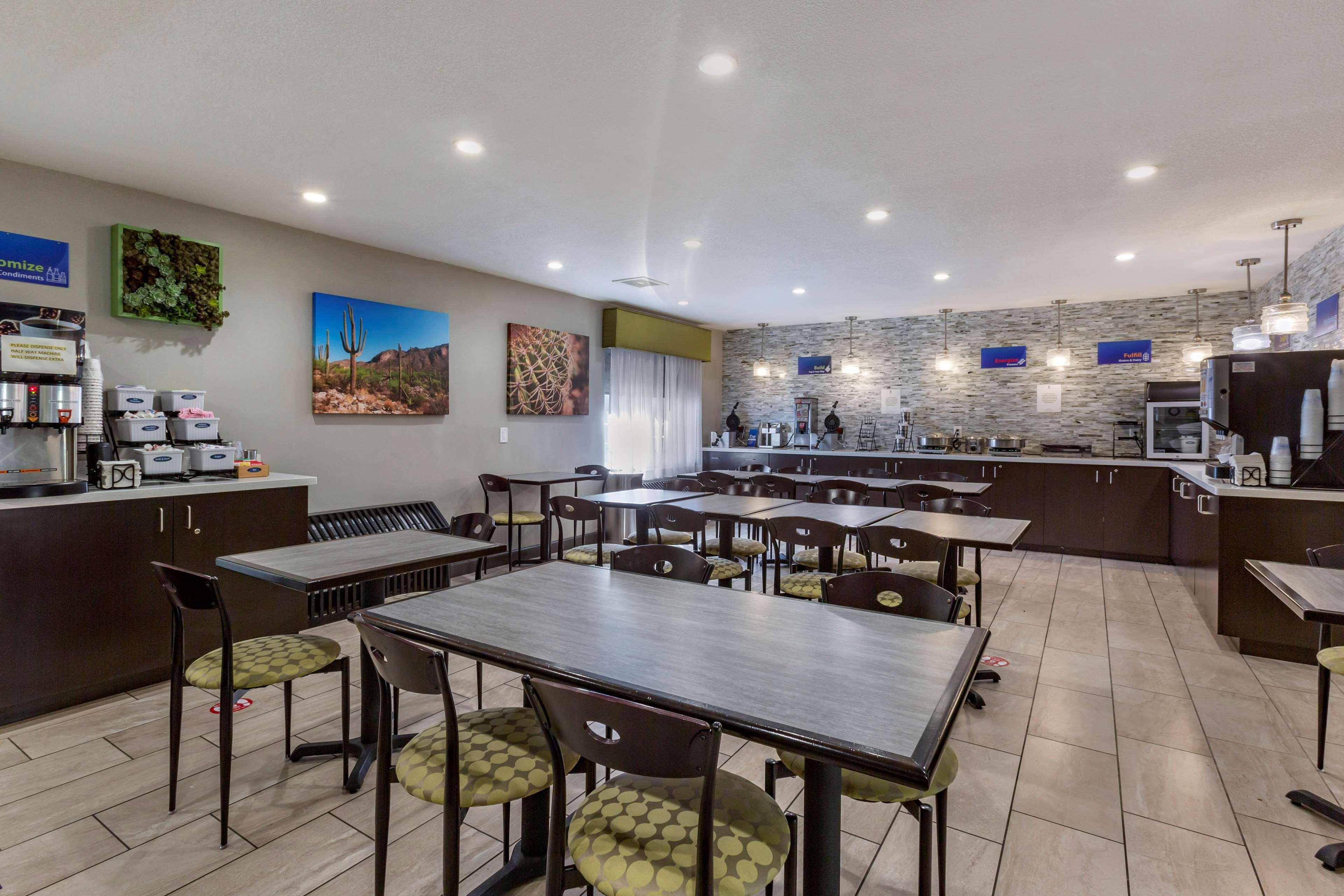 Best Western North Phoenix Hotel Exterior photo