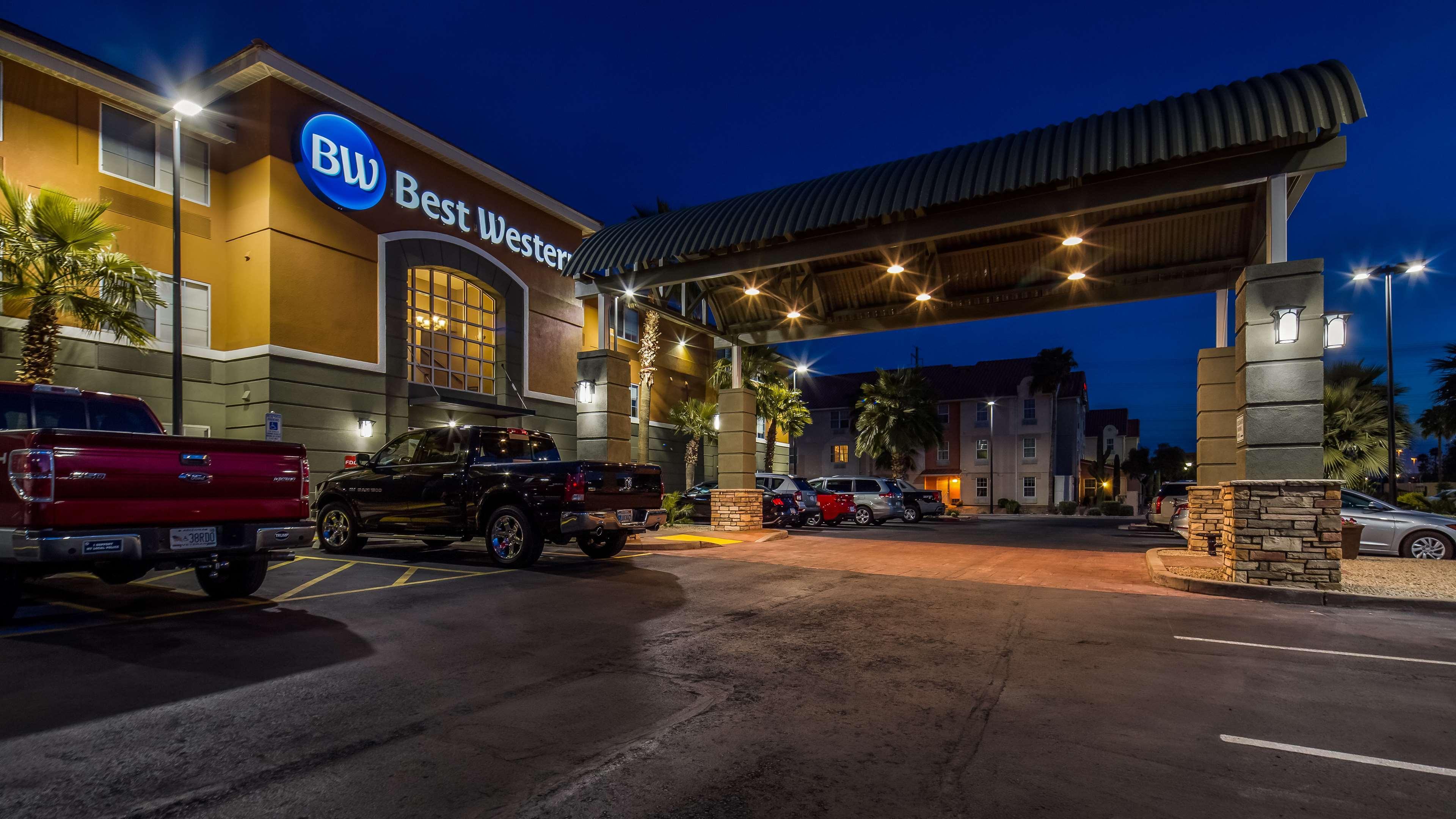 Best Western North Phoenix Hotel Exterior photo